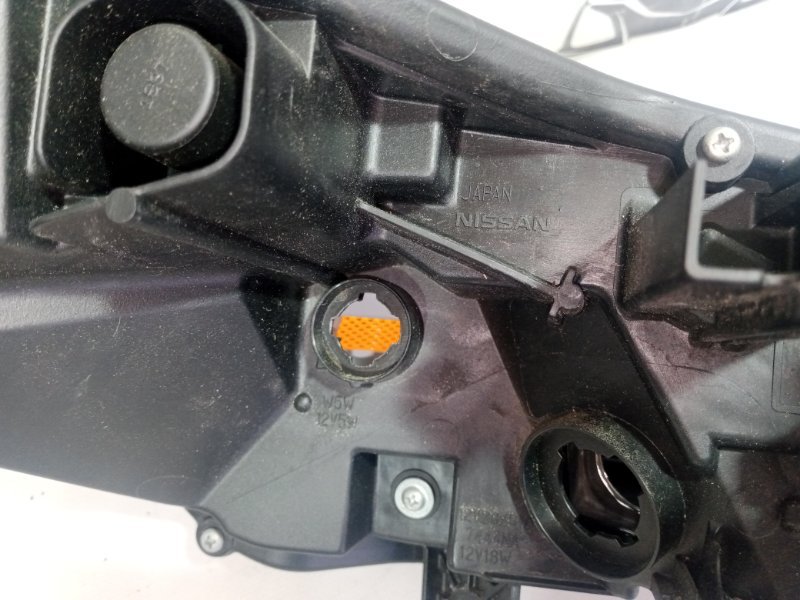 Фара Led левая Rogue 2022 T33 1.5