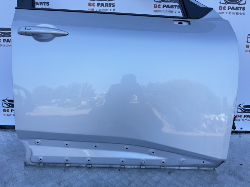 Дверь боковая передняя правая Rogue 2022 T33 1.5