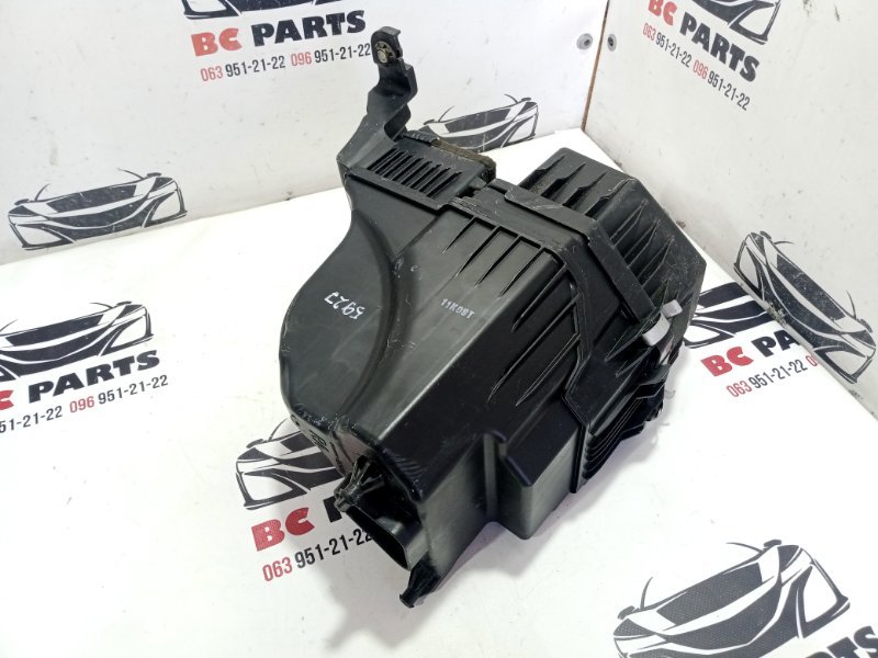 Корпус воздушного фильтра Nissan Rogue 2021 T33 2.5 16500-6RA1A Б/У