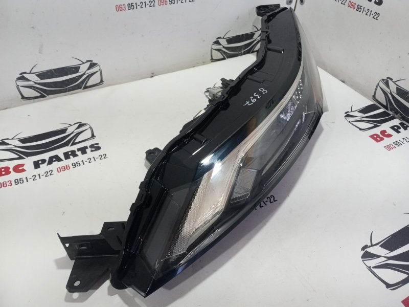 Фара Led передняя левая Rogue 2022 T33 1.5