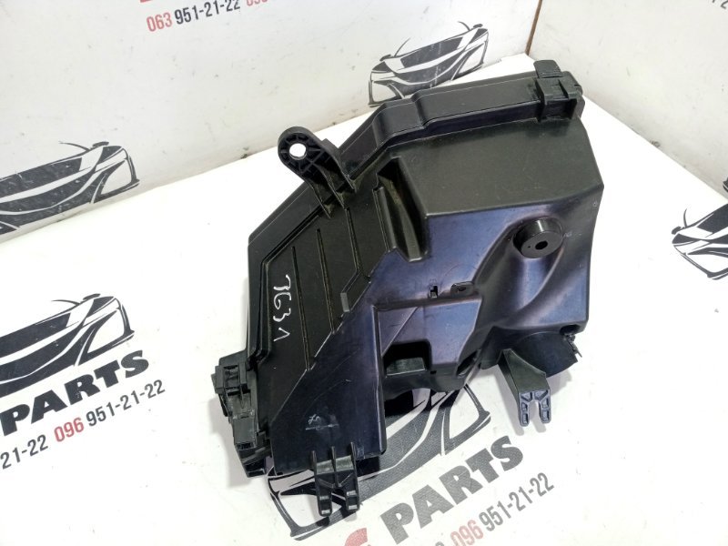 Корпус блока предохранителей Nissan Rogue 2021 T33 2.5 284B9-6RA0A Б/У