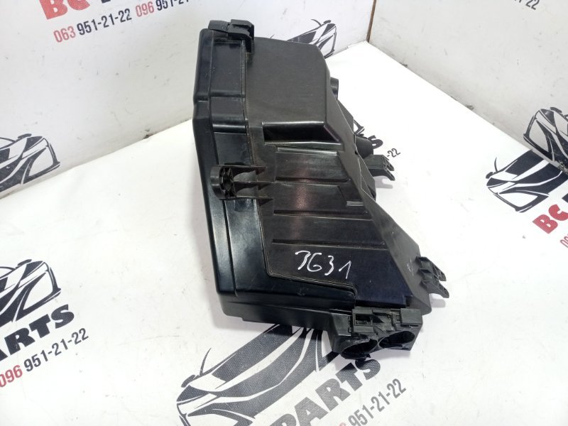 Корпус блока предохранителей Rogue 2021 T33 2.5