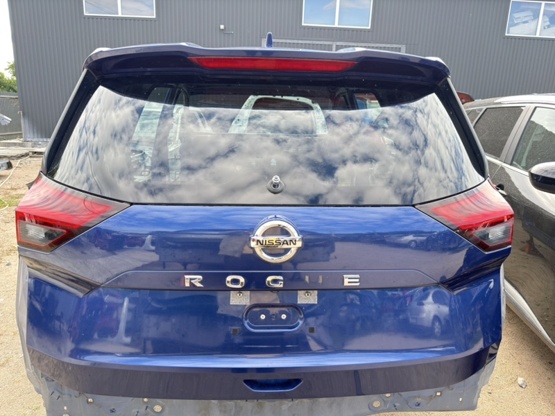 Крышка багажника Nissan Rogue 2021 T33 2.5 9001A-6RC1A Б/У
