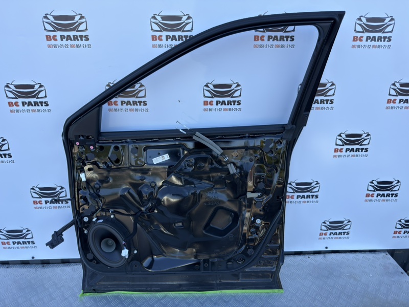 Дверь боковая передняя правая Rogue 2023 T33 1.5