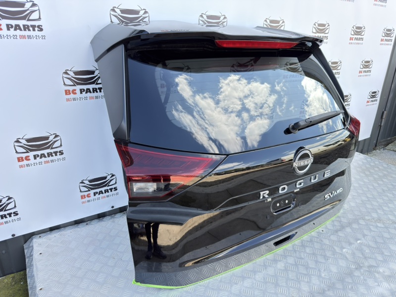 Крышка багажника Rogue 2023 T33 1.5