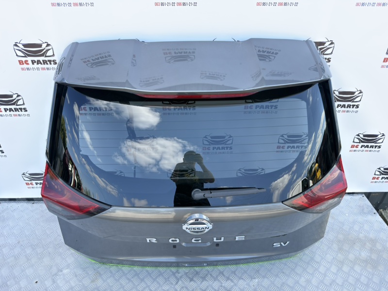 Крышка багажника Rogue 2021 T33 2.5