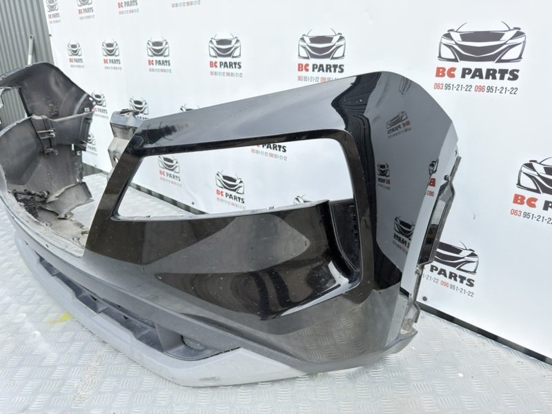 Бампер передний Nissan Rogue T33 1.5