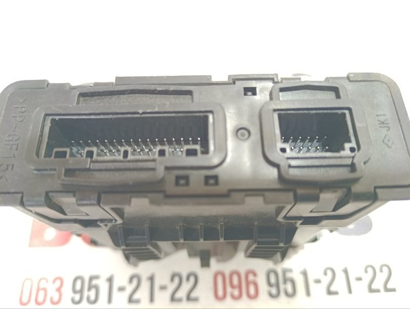 Блок gateway Nissan Rogue T33 2.5