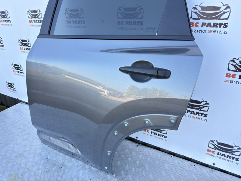 Дверь боковая задняя левая Nissan Rogue T33 1.5