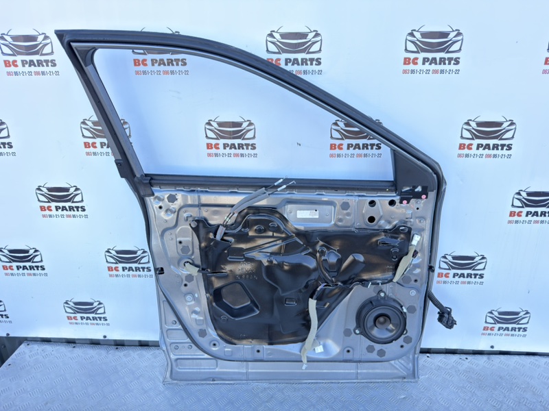Дверь боковая передняя левая Rogue 2020 T33 2.5