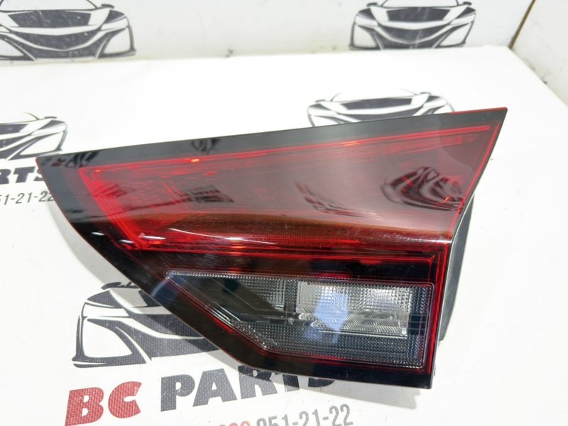 Фонарь внутренний задний правый Nissan Rogue 2023 T33 1.5 26550-6RF1A Б/У
