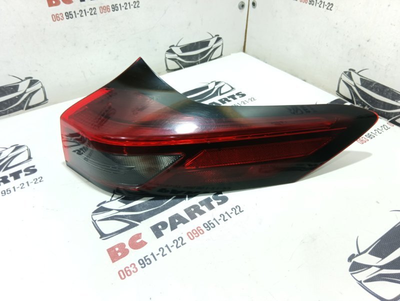 Фонарь наружный (в крыло) правый Nissan Rogue 2021 T33 2.5 26550-6RR0B Б/У