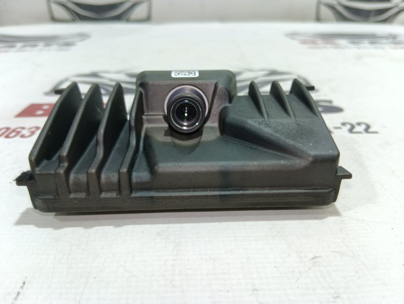 Камера на лобовое стекло Rogue 2021 T33 2.5