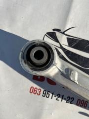 Рычаг подвески верхний задний правый Nissan Rogue T32 QR25 2.5 Рычаг подвески верхний задний правый Nissan Rogue T32 QR25 2.5