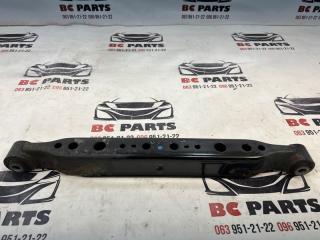 Рычаг подвески нижний задний Nissan Rogue T32 QR25 2.5 Рычаг подвески нижний задний Nissan Rogue T32 QR25 2.5