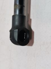 Амортизатор крышки багажника левый Nissan Rogue T32 QR25 2.5