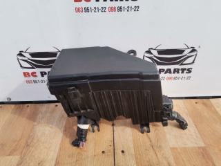 Корпус блока предохранителей Rogue 2020 T33 2.5 Корпус блока предохранителей Rogue 2020 T33 2.5