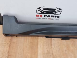 Накладка порога левая Nissan Rogue T32 Накладка порога левая Nissan Rogue T32