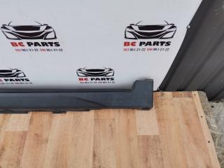 Накладка порога правая Rogue 2013-2016 T32 Накладка порога правая Rogue 2013-2016 T32