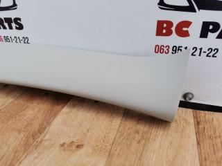 Накладка передней стойки передняя правая Rogue Sport 2013-2020 J11 Накладка передней стойки передняя правая Rogue Sport 2013-2020 J11