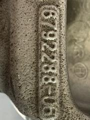 Кулак поворотный передний правый 3 2012-2019 F30 2.0