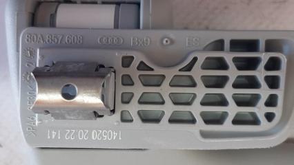 Ручка потолка задняя правая Audi Q3 83A Ручка потолка задняя правая Audi Q3 83A