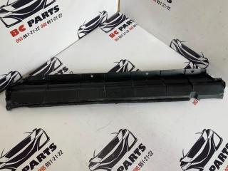 Дефлектор радиатора передний Rogue 2021 T33 2.5