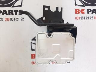 Блок ABS Nissan Rogue T33 2.5 Блок ABS Nissan Rogue T33 2.5