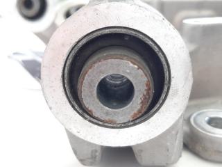 Цапфа задняя правая Rogue 2021 T33 2.5 Цапфа задняя правая Rogue 2021 T33 2.5