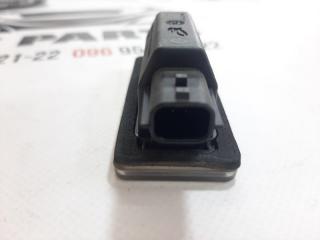 Подсветка номера задняя левая Nissan Rogue T33 2.5 Подсветка номера задняя левая Nissan Rogue T33 2.5