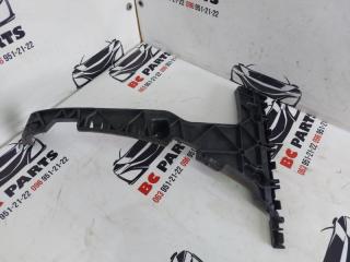 Направляющая бампера задняя правая Audi Q5 2016 Б/У Направляющая бампера задняя правая Audi Q5 2016