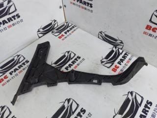 Направляющая бампера задняя правая Audi Q5 3.0