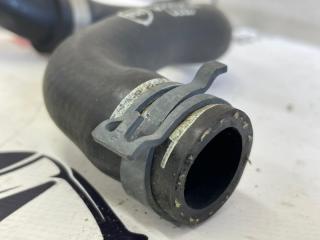 Патрубок системы охлаждения Audi Q5 3.0