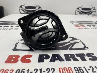 Датчик массового расхода воздуха Audi A3 2.0