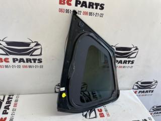 Форточка кузова задняя правая Rogue 2021-2024 T33