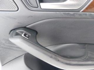 Обшивка боковой двери задняя правая Audi Q5 3.0 Обшивка боковой двери задняя правая Audi Q5 3.0