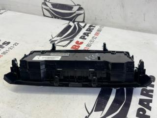 Блок управления климат-контролем Rogue 2018 T32 2.5 Блок управления климат-контролем Rogue 2018 T32 2.5