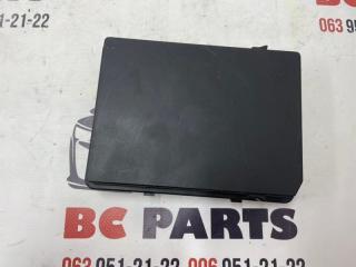 Блок предохранителей под капот Rogue 2023 T33 1.5