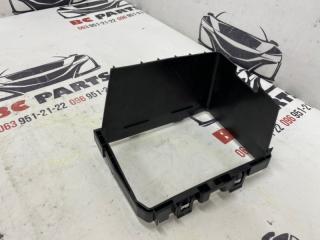 Блок предохранителей под капот Nissan Rogue T33 1.5