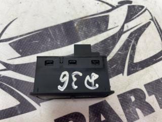 Кнопка открывания багажника Q7 2017 4M 3.0