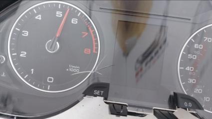 Панель приборов A4 2014 B8 2.0 Панель приборов A4 2014 B8 2.0