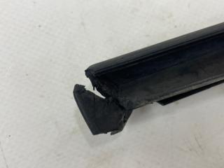 Молдинг лобового стекла правый A3 2018 2.0