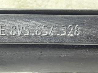 Молдинг лобового стекла правый A3 2018 2.0