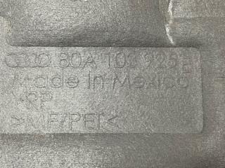 Декоративная крышка двигателя Q5 2019 2.0