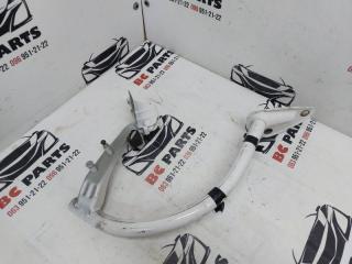 Запчасть петля крышки багажника левая Volkswagen Passat CC 2008-2016