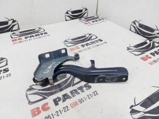Петля капота левая Nissan Rogue T33 2.5 Петля капота левая Nissan Rogue T33 2.5