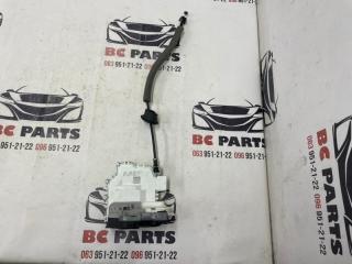 Замок боковой двери задний правый Audi Q5 2017