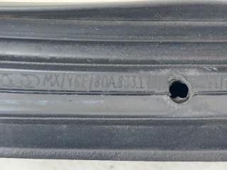 Уплотнитель кузова правый Q5 2021 Уплотнитель кузова правый Q5 2021