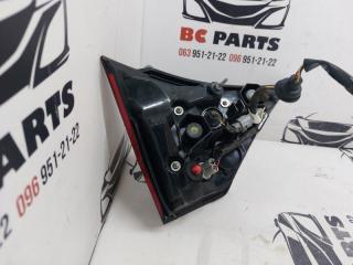Фонарь задний внутренний правый Rogue 2021 T33 2.5