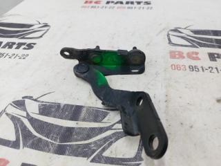 Петля крышки багажника левая Rogue 2018 T32 QR25 2.5 Петля крышки багажника левая Rogue 2018 T32 QR25 2.5